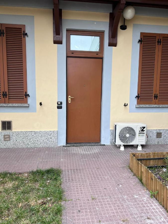 Bnbook-Monolocale Corte Borromeo Rho Exterior foto