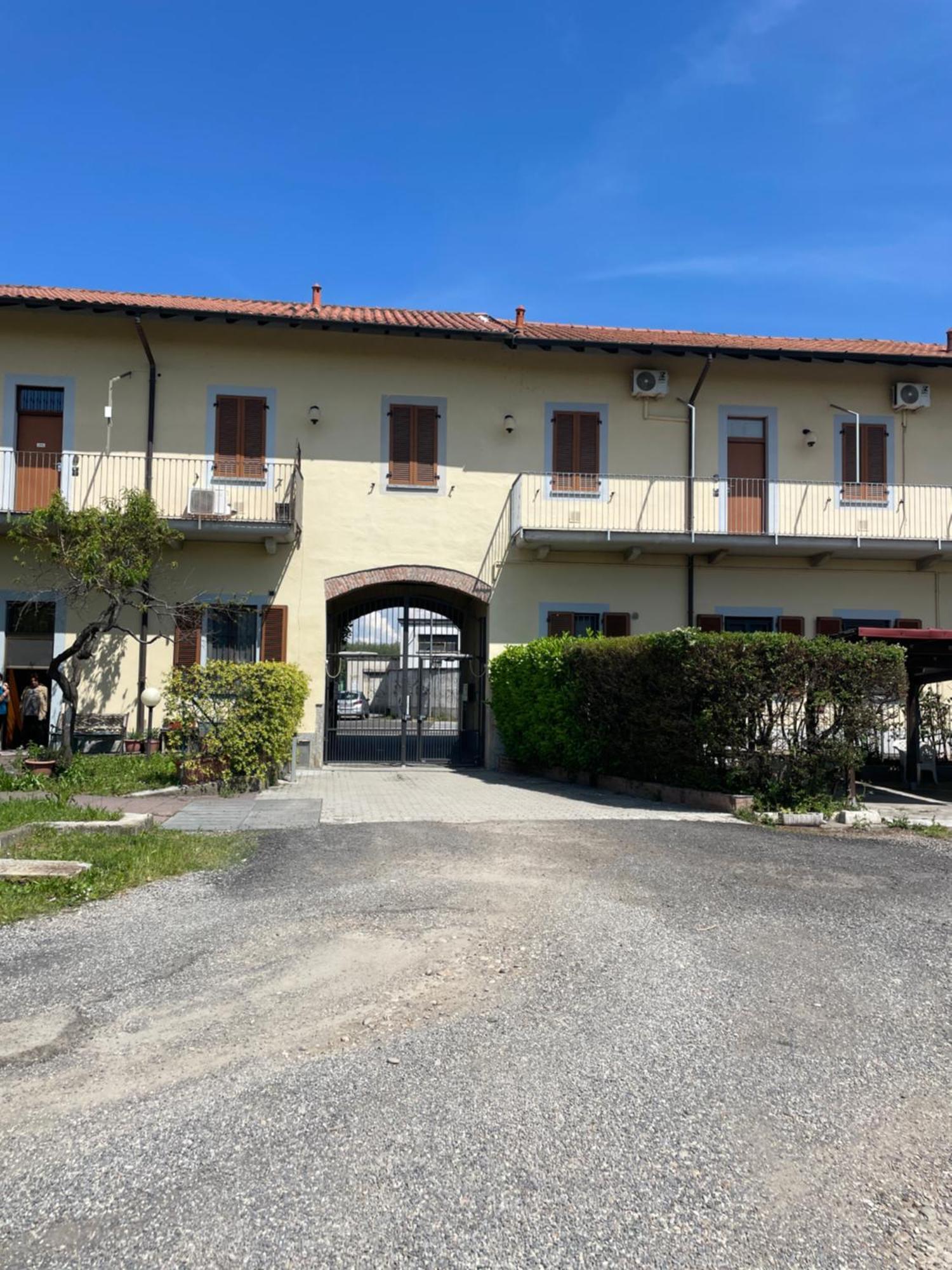 Bnbook-Monolocale Corte Borromeo Rho Exterior foto